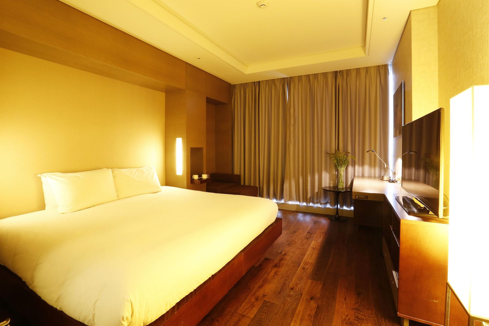 Grand Mercure Ambassador Changwon Dış mekan fotoğraf