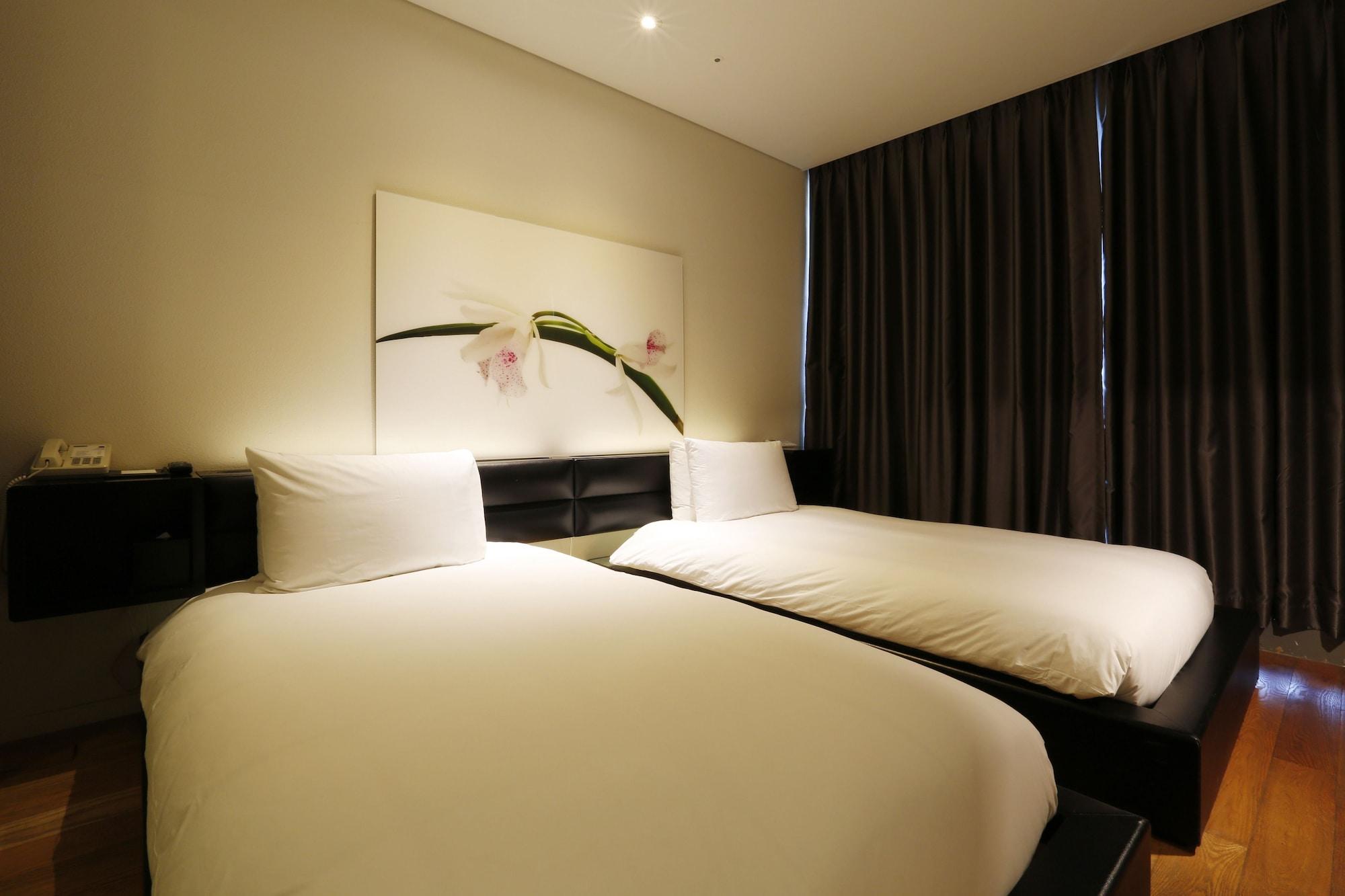 Grand Mercure Ambassador Changwon Dış mekan fotoğraf
