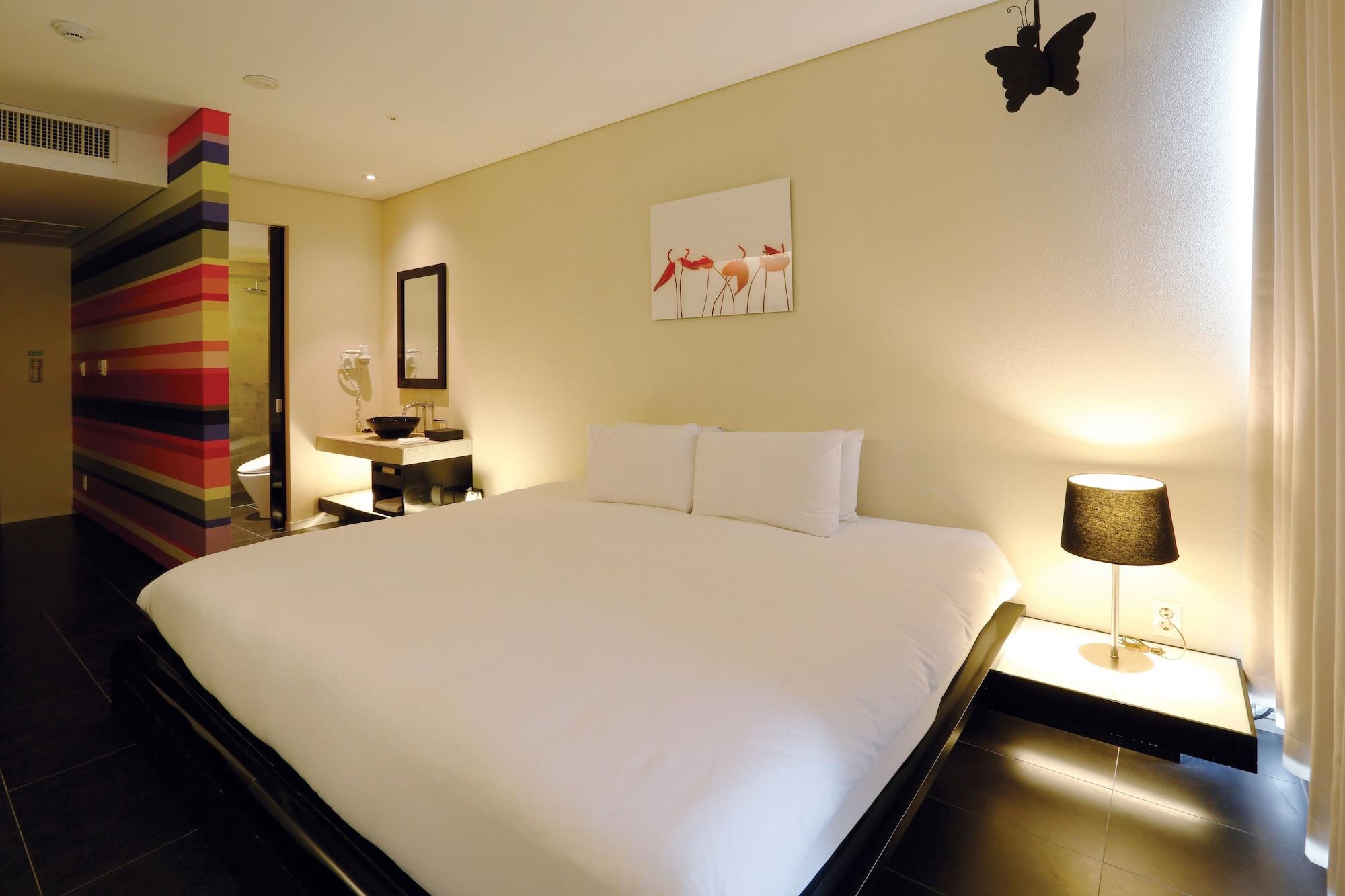 Grand Mercure Ambassador Changwon Dış mekan fotoğraf