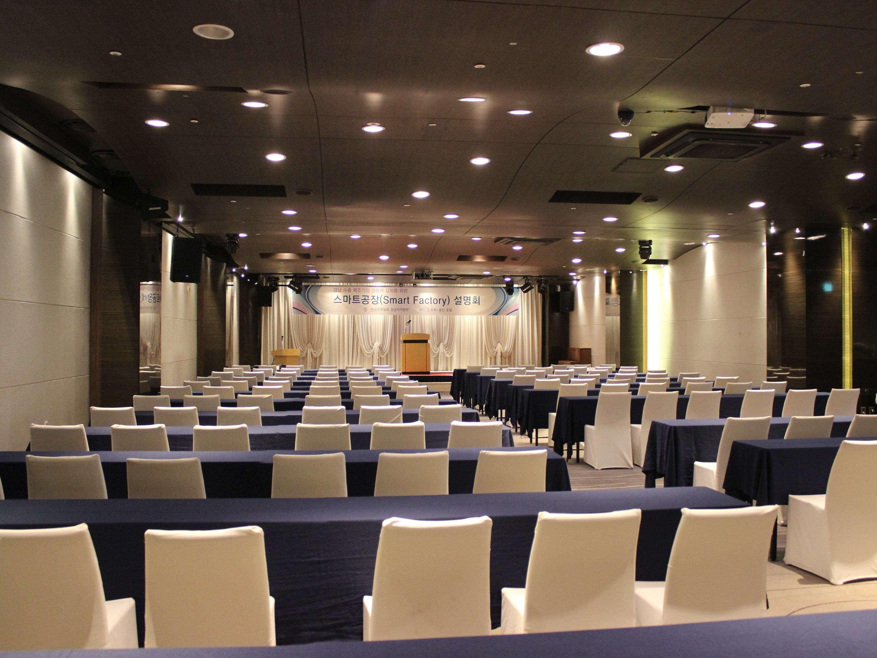 Grand Mercure Ambassador Changwon Dış mekan fotoğraf