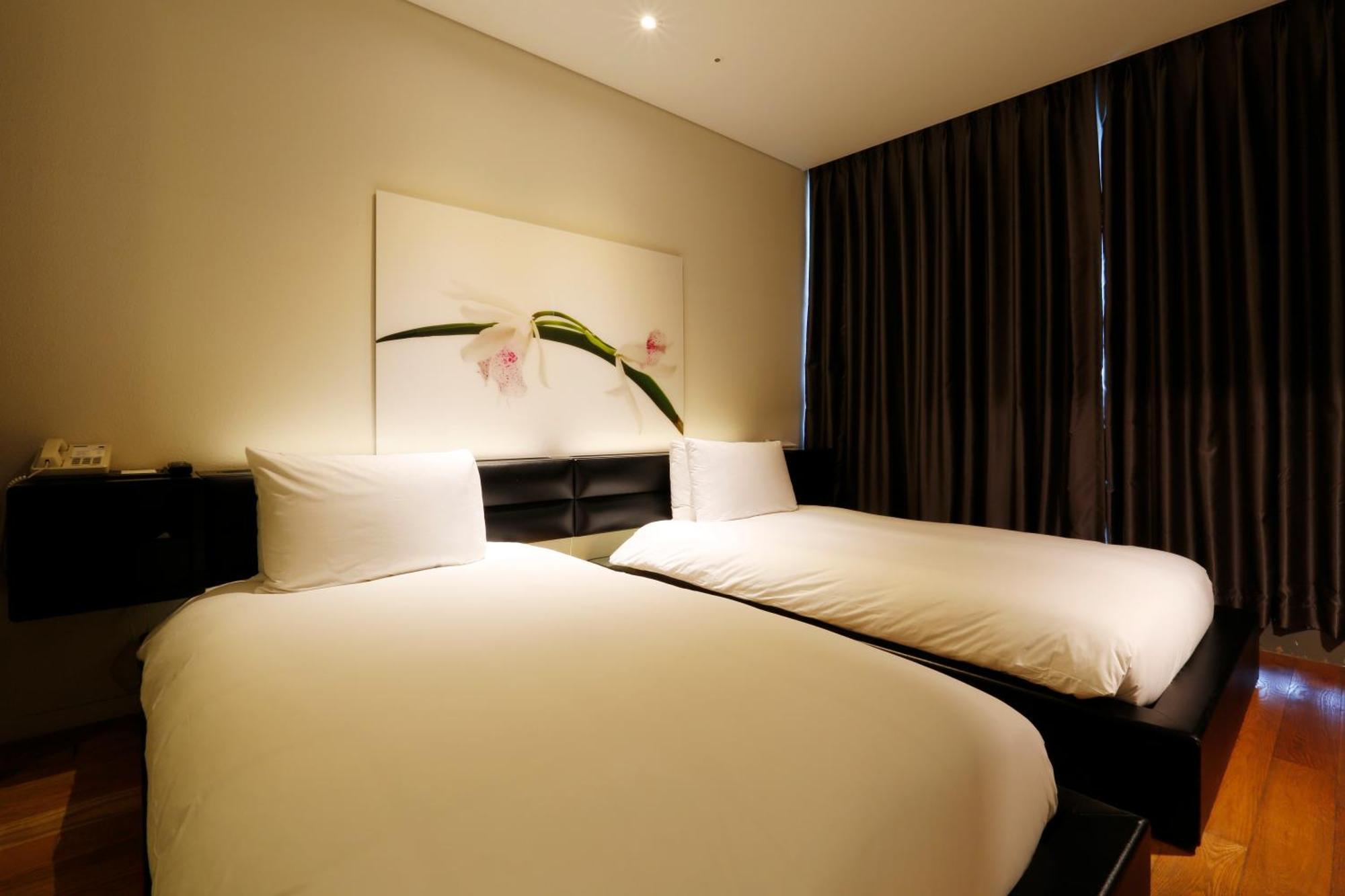 Grand Mercure Ambassador Changwon Dış mekan fotoğraf