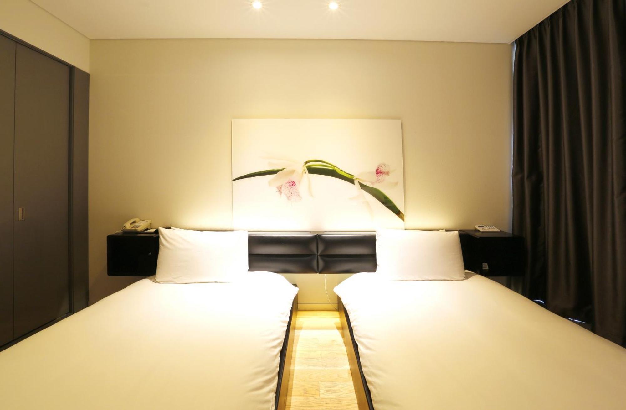 Grand Mercure Ambassador Changwon Dış mekan fotoğraf