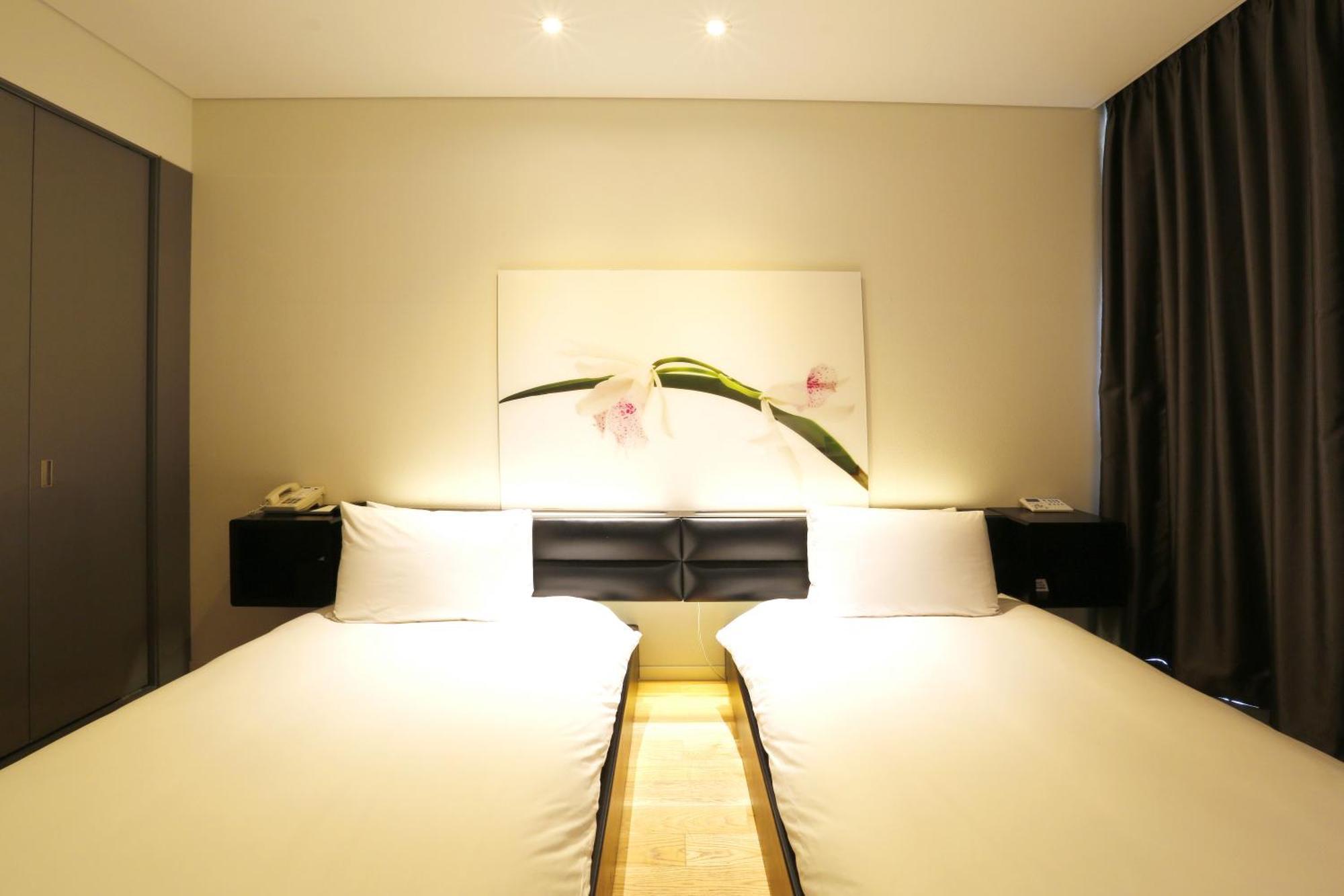 Grand Mercure Ambassador Changwon Dış mekan fotoğraf