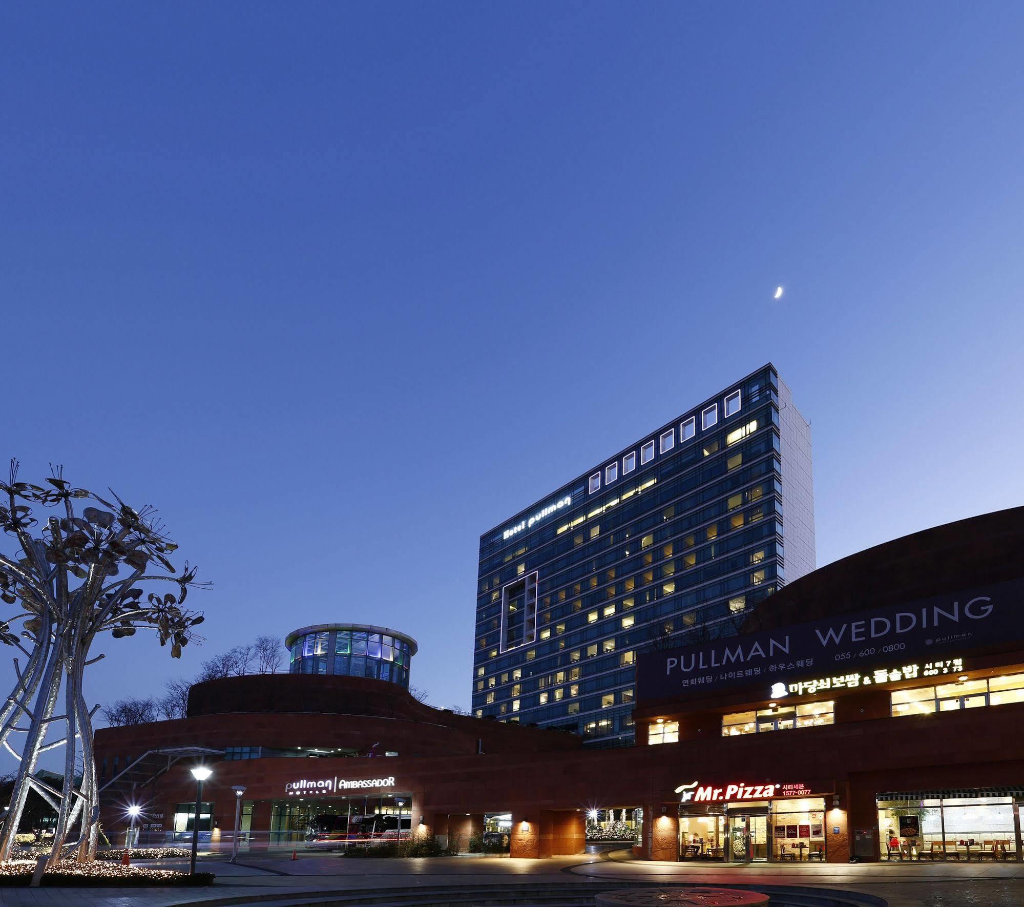 Grand Mercure Ambassador Changwon Dış mekan fotoğraf
