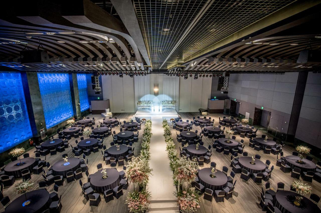 Grand Mercure Ambassador Changwon Dış mekan fotoğraf